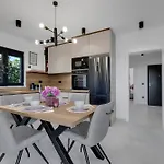 Bomada Apartman
