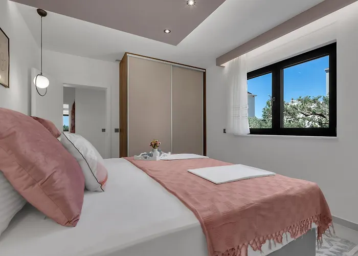 Daire Bomada Tučepi