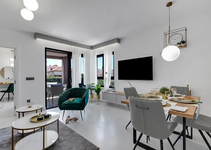 Daire Bomada Tučepi